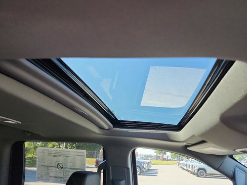 New 2026 GMC Sierra 1500 Elevation w/ Elevation Premium Package image 9