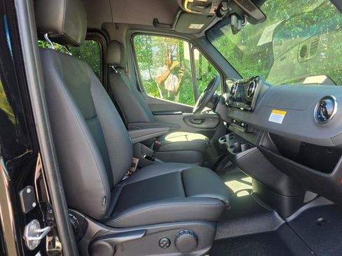 New 2026 Mercedes-Benz Sprinter 2500 image 22