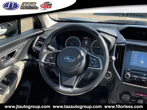 Used 2023 Subaru Forester Premium AWD/4WD image 19