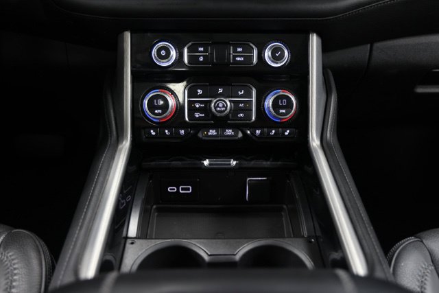 Used 2023 GMC Yukon Denali AWD/4WD image 40
