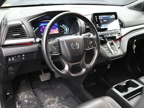 Used 2023 Honda Odyssey Sport image 7