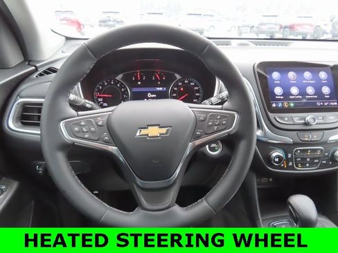 Used 2023 Chevrolet Equinox LT image 32