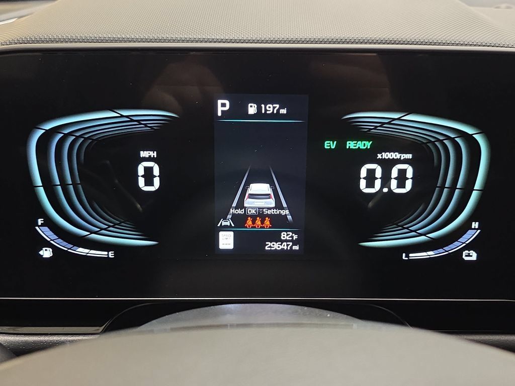 Used 2025 Kia Niro FWD image 18