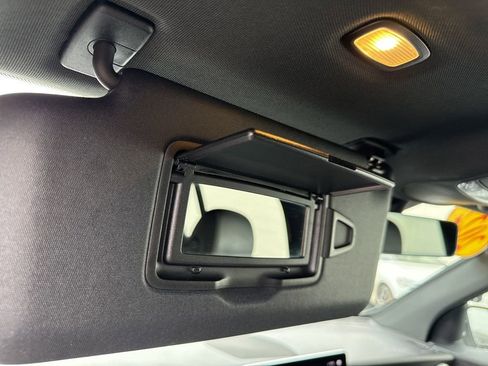 Used 2022 Mercedes-Benz GLC 300 4MATIC w/ Multimedia Package Lite image 30