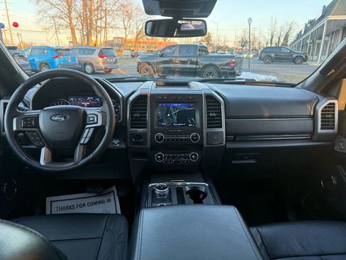 Used 2020 Ford Expedition Max XLT w/ Equipment Group 202A image 40