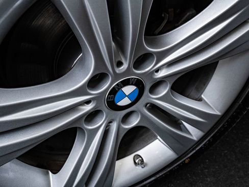 Used 2016 BMW 328i Sedan RWD image 8