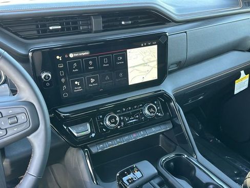 New 2026 GMC Sierra 1500 AT4 w/ AT4 Premium Package AWD/4WD image 11