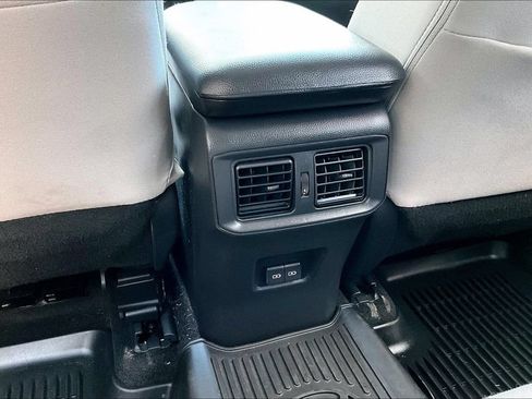 Certified 2023 Toyota RAV4 XLE w/ Convenience Package AWD/4WD image 13
