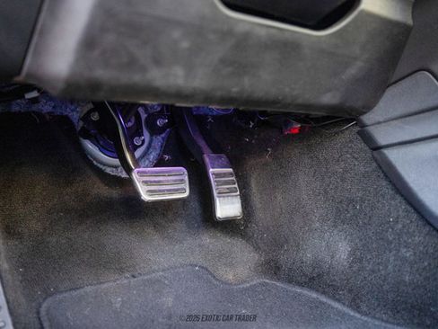 Used 2017 Ford Mustang GT Premium image 27