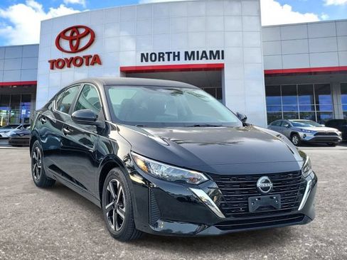 Used 2024 Nissan Sentra SV FWD image 1