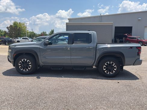 Used 2023 Nissan Frontier Pro-X w/ Tow Package RWD image 4