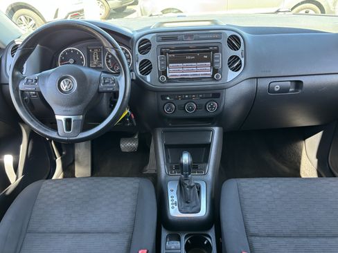 Used 2015 Volkswagen Tiguan S FWD image 13