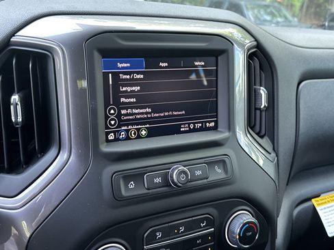 New 2025 Chevrolet Silverado 1500 Custom image 23