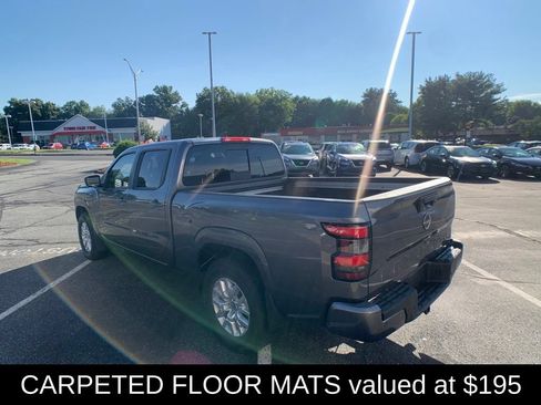 Used 2024 Nissan Frontier SV w/ Technology Package AWD/4WD image 6