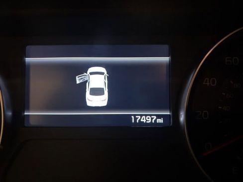 Certified 2024 Kia Forte LXS image 12