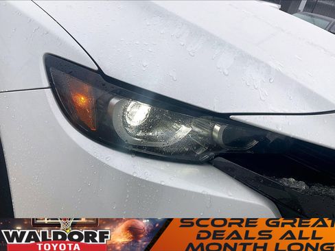 Used 2025 MAZDA CX-50 AWD 2.5 Hybrid w/ Premium Pkg image 33