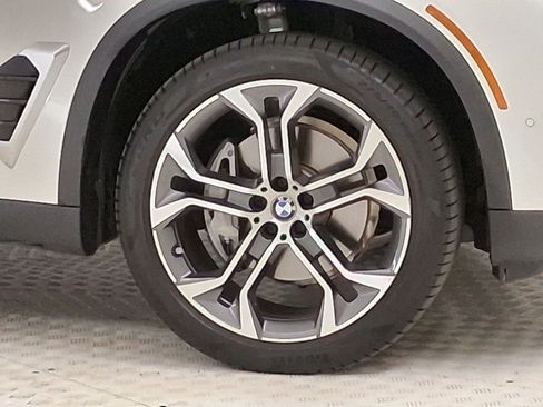 Used 2026 BMW X5 sDrive40i w/ Parking Assistance Package RWD image 13