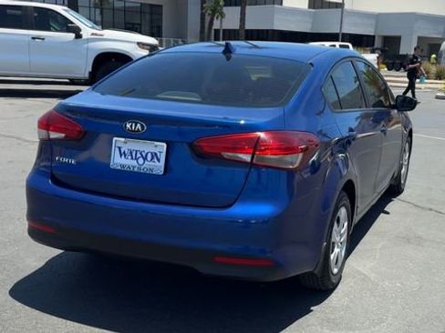Used 2018 Kia Forte LX FWD image 9