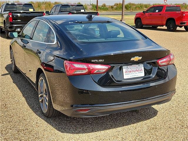 Used 2024 Chevrolet Malibu LT FWD image 3