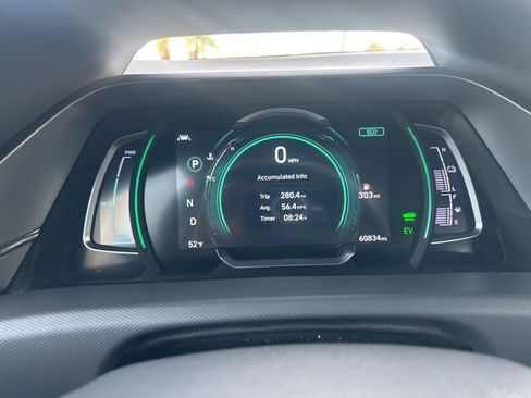 Used 2022 Hyundai Ioniq SE image 7