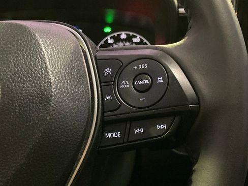 Certified 2025 Toyota Corolla Cross AWD Hybrid image 16