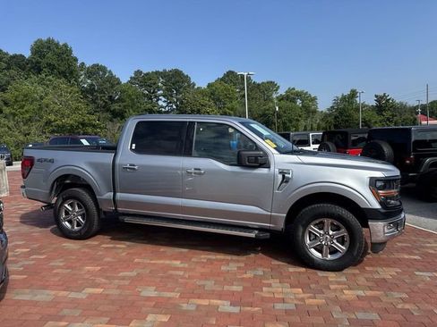 Used 2025 Ford F150 XLT w/ Equipment Group 301A Standard AWD/4WD image 15