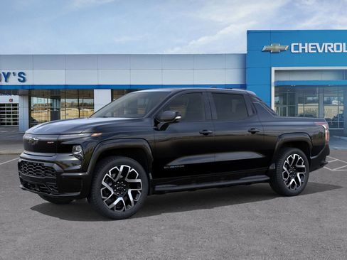 New 2025 Chevrolet Silverado EV RST AWD/4WD image 2