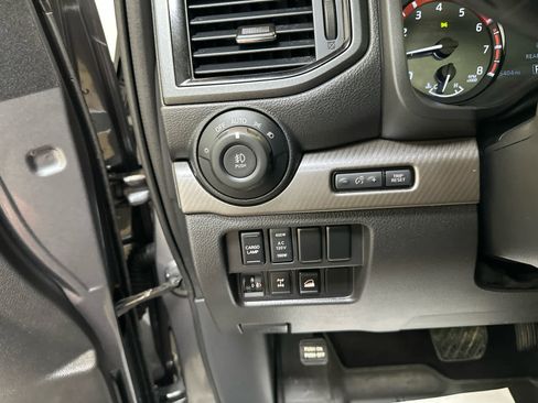 Certified 2024 Nissan Titan PRO-4X w/ Pro-4x Convenience Package image 19