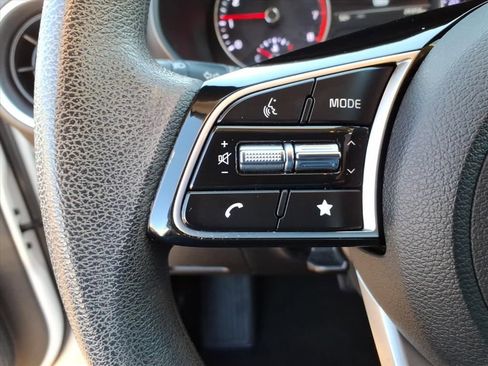 Used 2023 Kia Forte LXS image 16