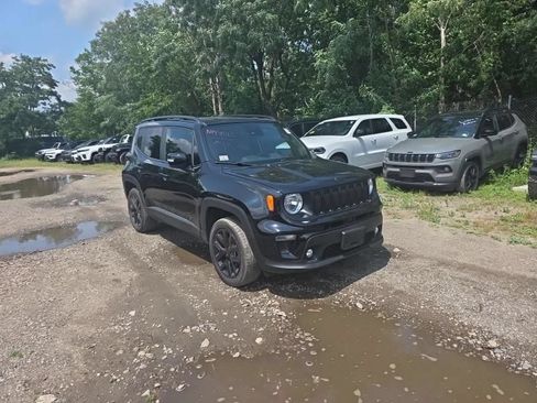 Used 2022 Jeep Renegade Altitude w/ Convenience Group AWD/4WD image 1