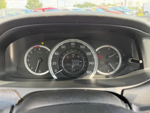 Used 2015 Honda Accord EX image 38