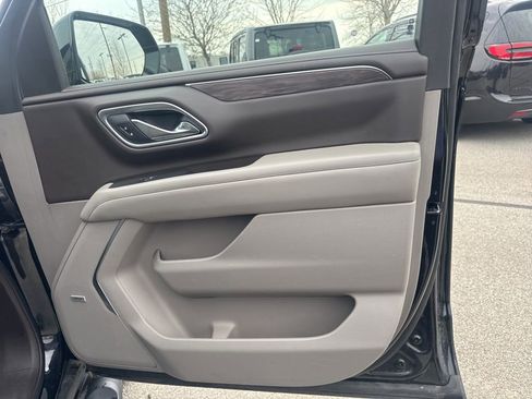 Used 2021 Chevrolet Tahoe Z71 w/ Z71 Signature Package AWD/4WD image 57