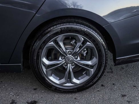 Used 2024 Honda Accord EX image 13