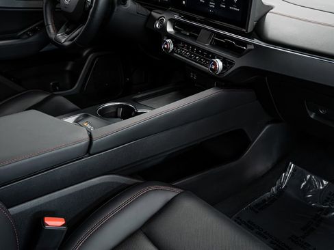 Certified 2024 Acura ZDX A-Spec image 19