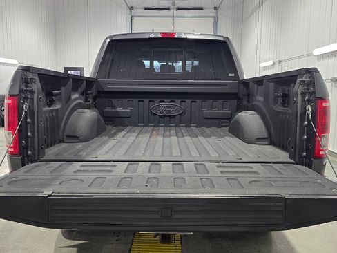 Used 2016 Ford F150 XLT w/ Equipment Group 302A Luxury image 15