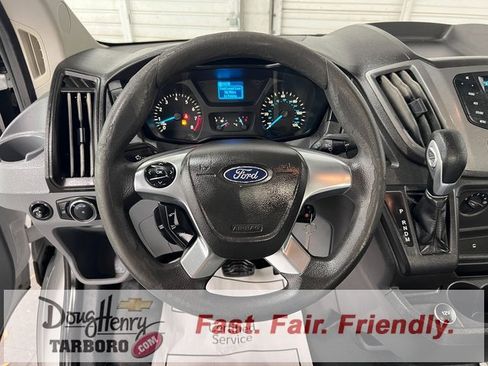 Used 2017 Ford Transit 250 Base image 41