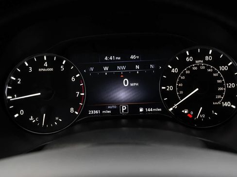 Used 2024 INFINITI QX80 Premium Select w/ Cargo Package image 12