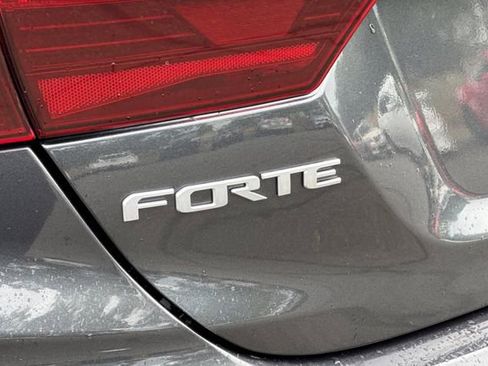 Used 2023 Kia Forte LXS w/ LXS Technology Package FWD image 48
