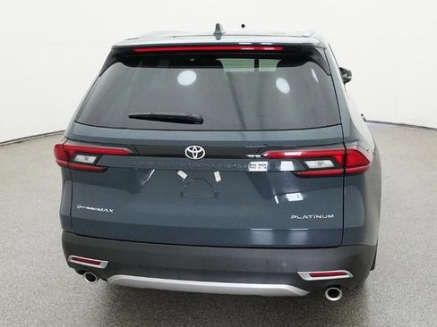 New 2026 Toyota Grand Highlander AWD Hybrid image 7