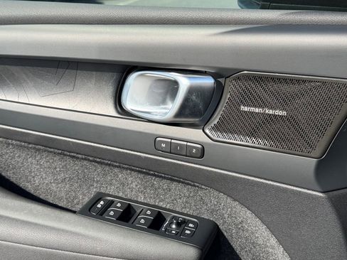 Certified 2023 Volvo XC40 Recharge Ultimate w/ Protection Package Premier AWD/4WD image 42