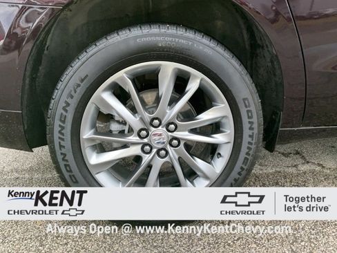 Certified 2023 Buick Enclave Avenir w/ Avenir Technology Package image 11