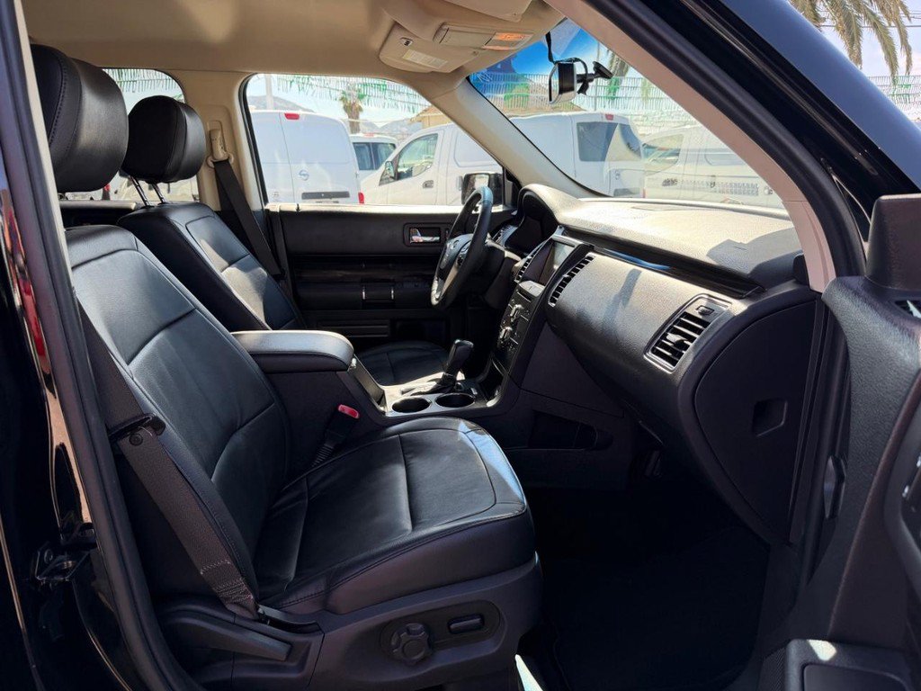 Used 2019 Ford Flex SEL w/ Equipment Group 202A FWD image 21