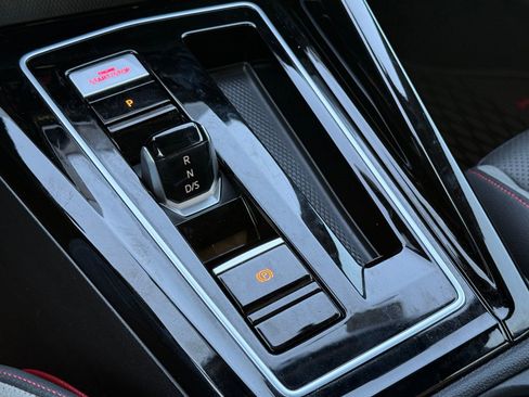 Used 2024 Volkswagen GTI SE w/ SE Leather Seats Package image 32