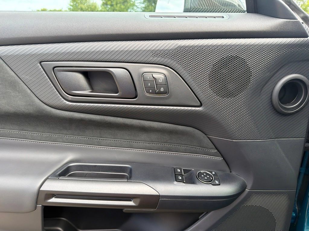 New 2026 Ford Mustang Dark Horse SC w/ Carbon Fiber Exterior Package RWD image 14