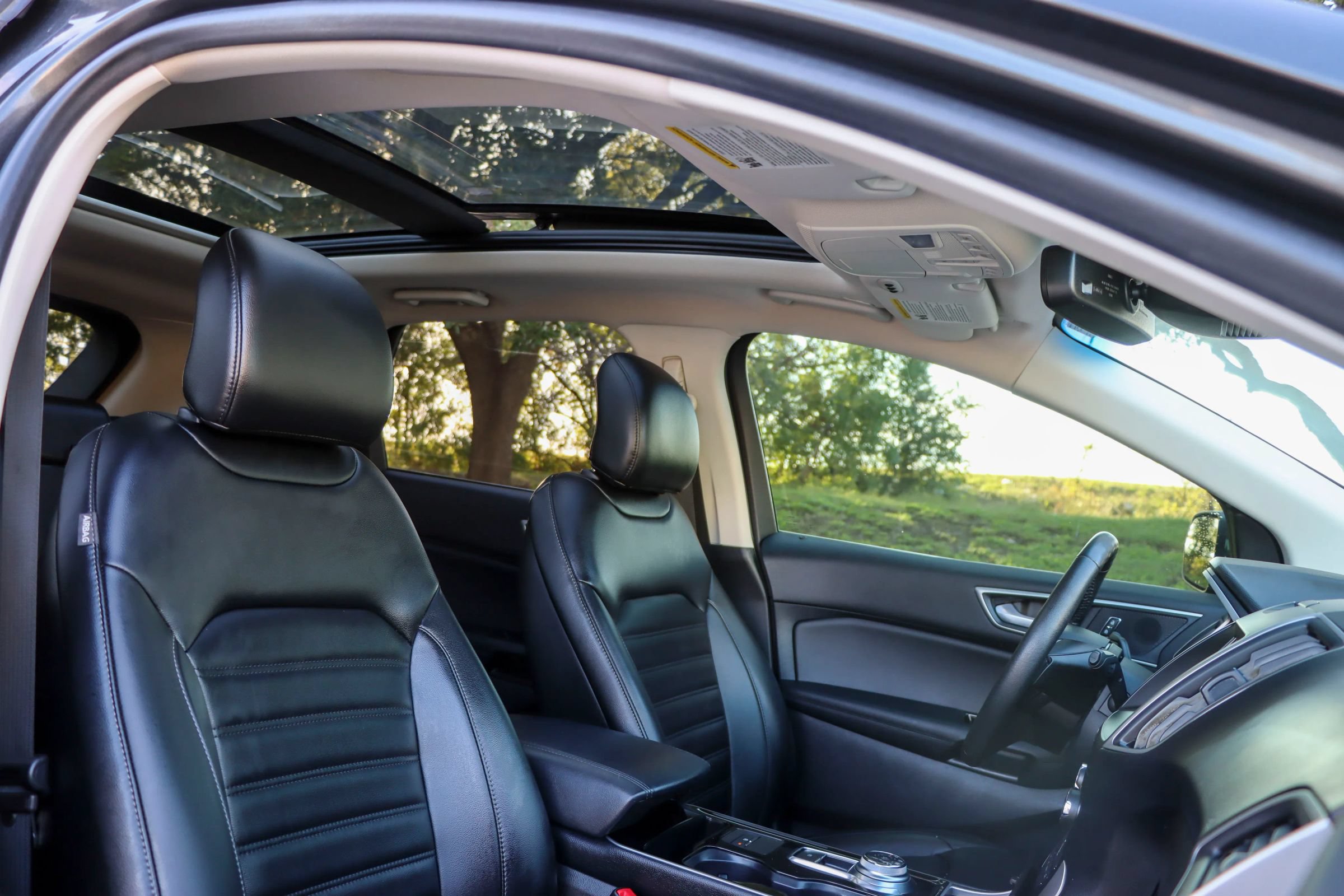 Used 2019 Ford Edge SEL w/ Equipment Group 201A FWD image 21