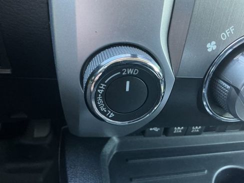 Used 2020 Toyota Tundra SR5 w/ SR5 Upgrade Package image 20