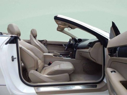 Used 2012 Mercedes-Benz E 350 Cabriolet image 37