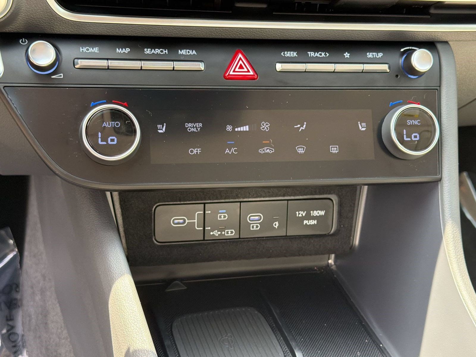 Used 2026 Hyundai Sonata SEL FWD image 17