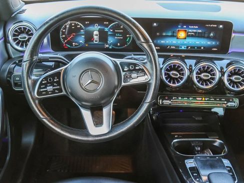 Used 2019 Mercedes-Benz A 220 image 19