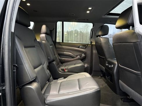 Used 2018 GMC Yukon XL SLT w/ Premium Edition image 18